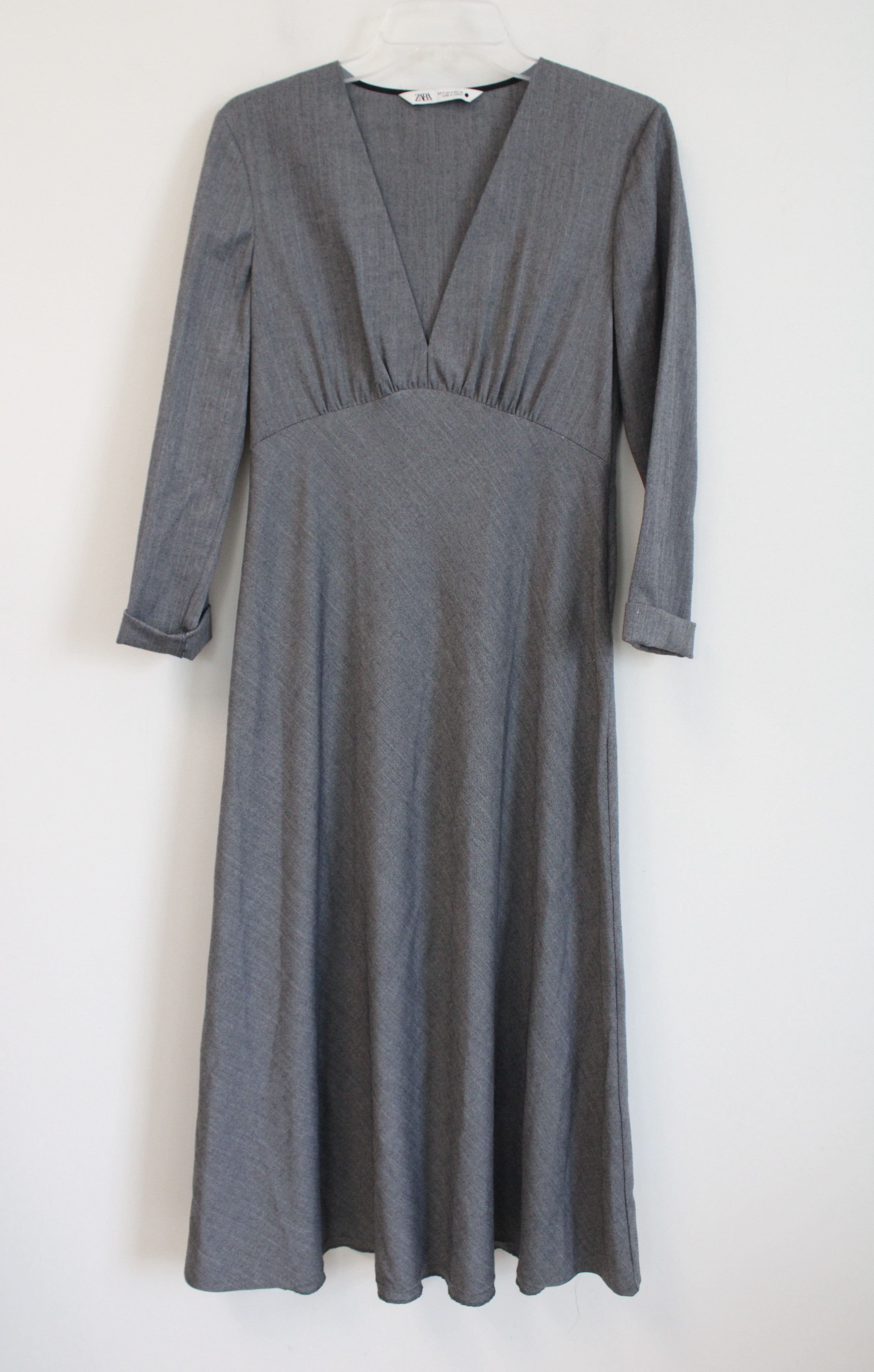 Zara Gray Long Sleeved Maxi Dress | S