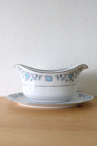 Lynns Helen Fine China Blue Floral Gravy Boat Dish