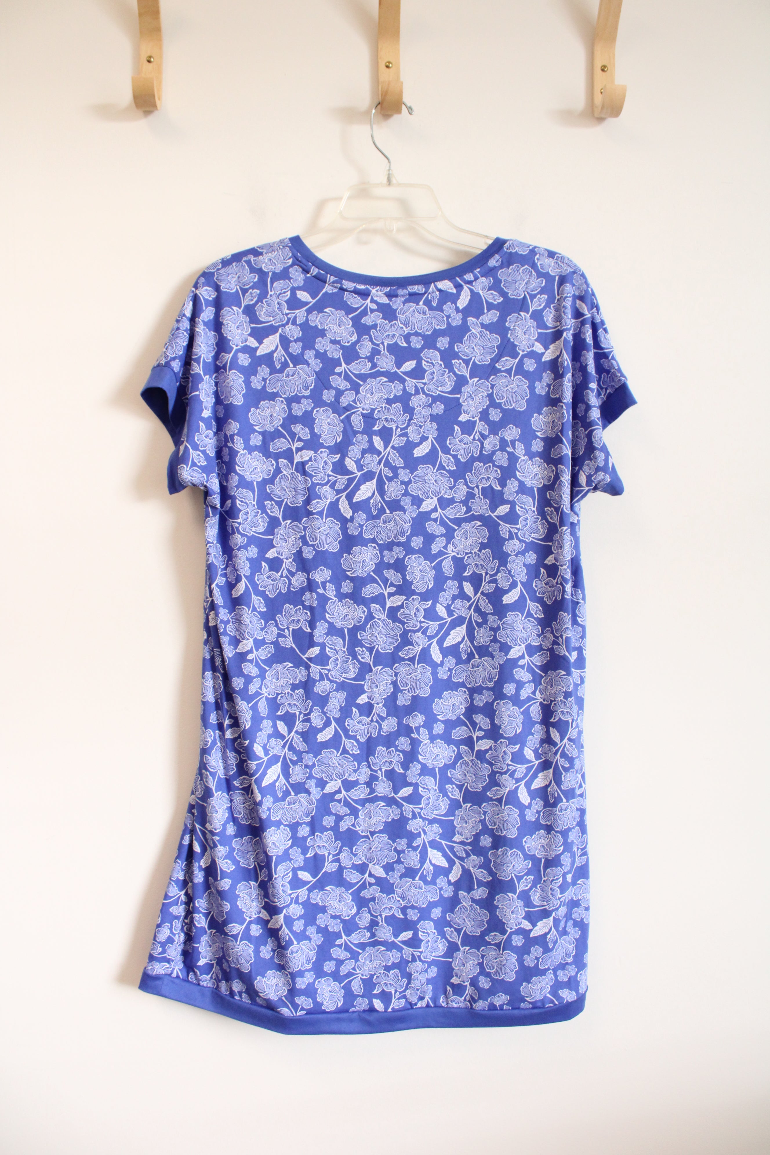 Muk Luks Blue & White Floral Sleepwear Top | M