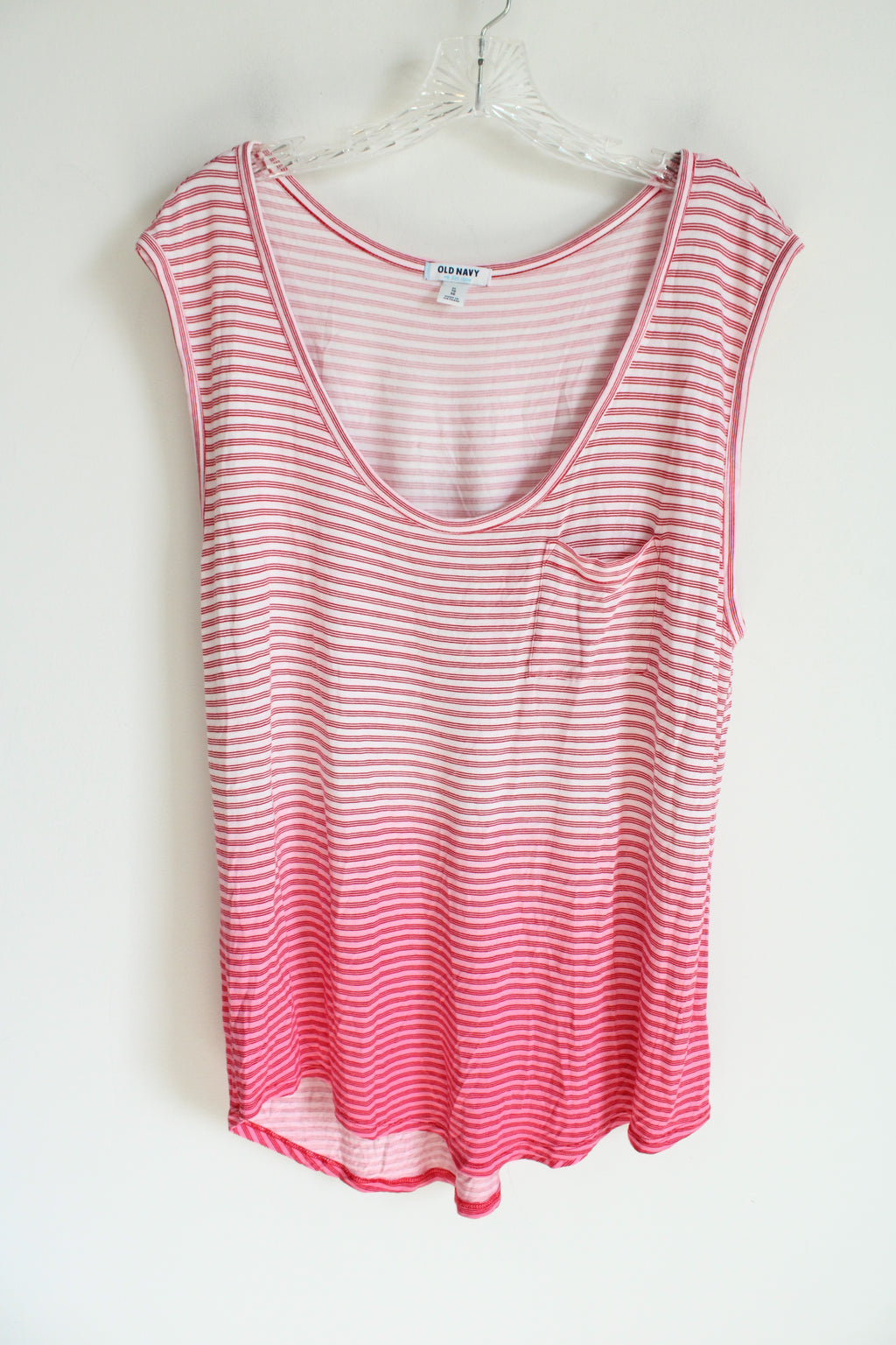 Old Navy Red Pink White Striped Ombre Scoopneck Tee | XL