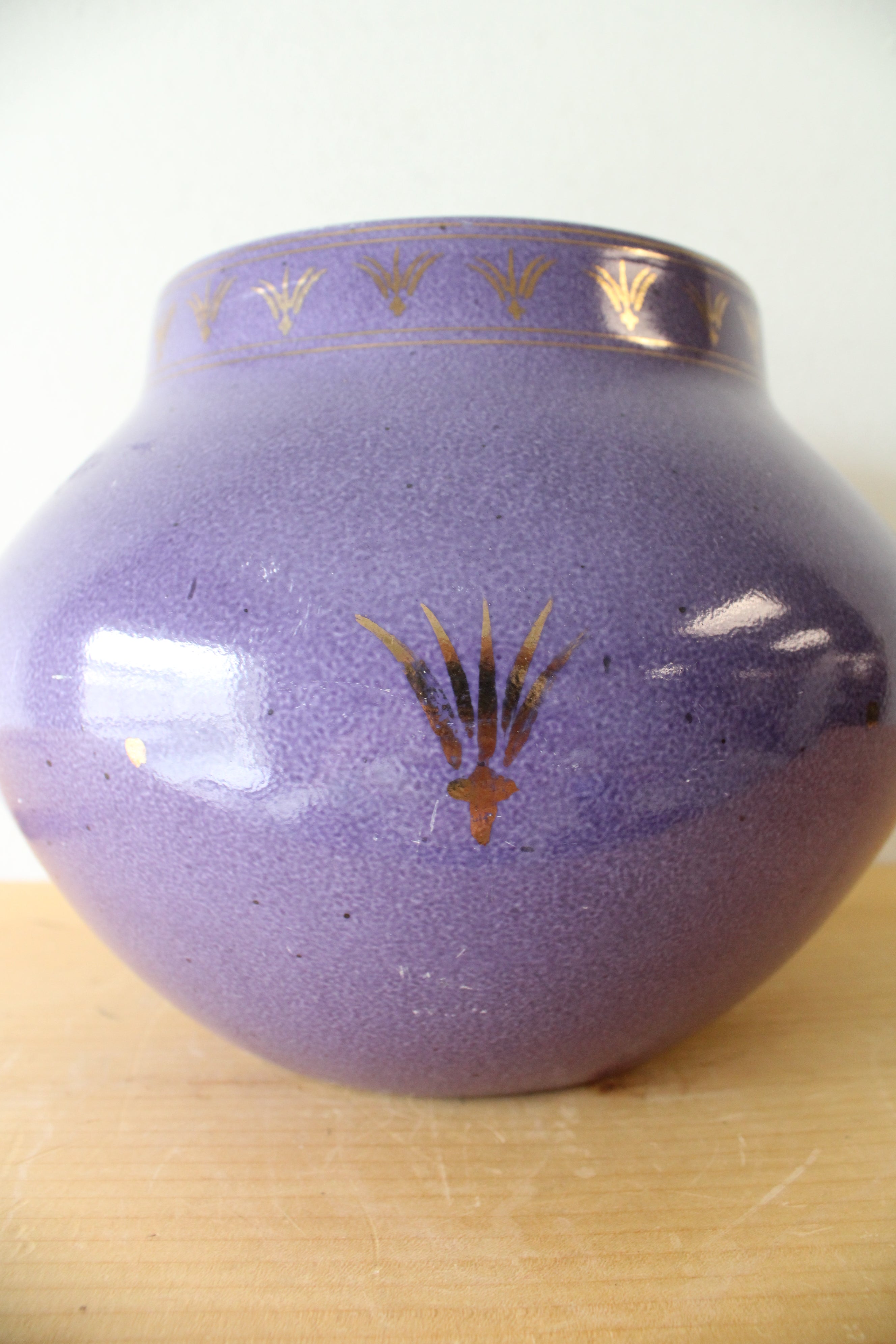 Ecco Nova Purple Medieval Monarch Porcelain Planter