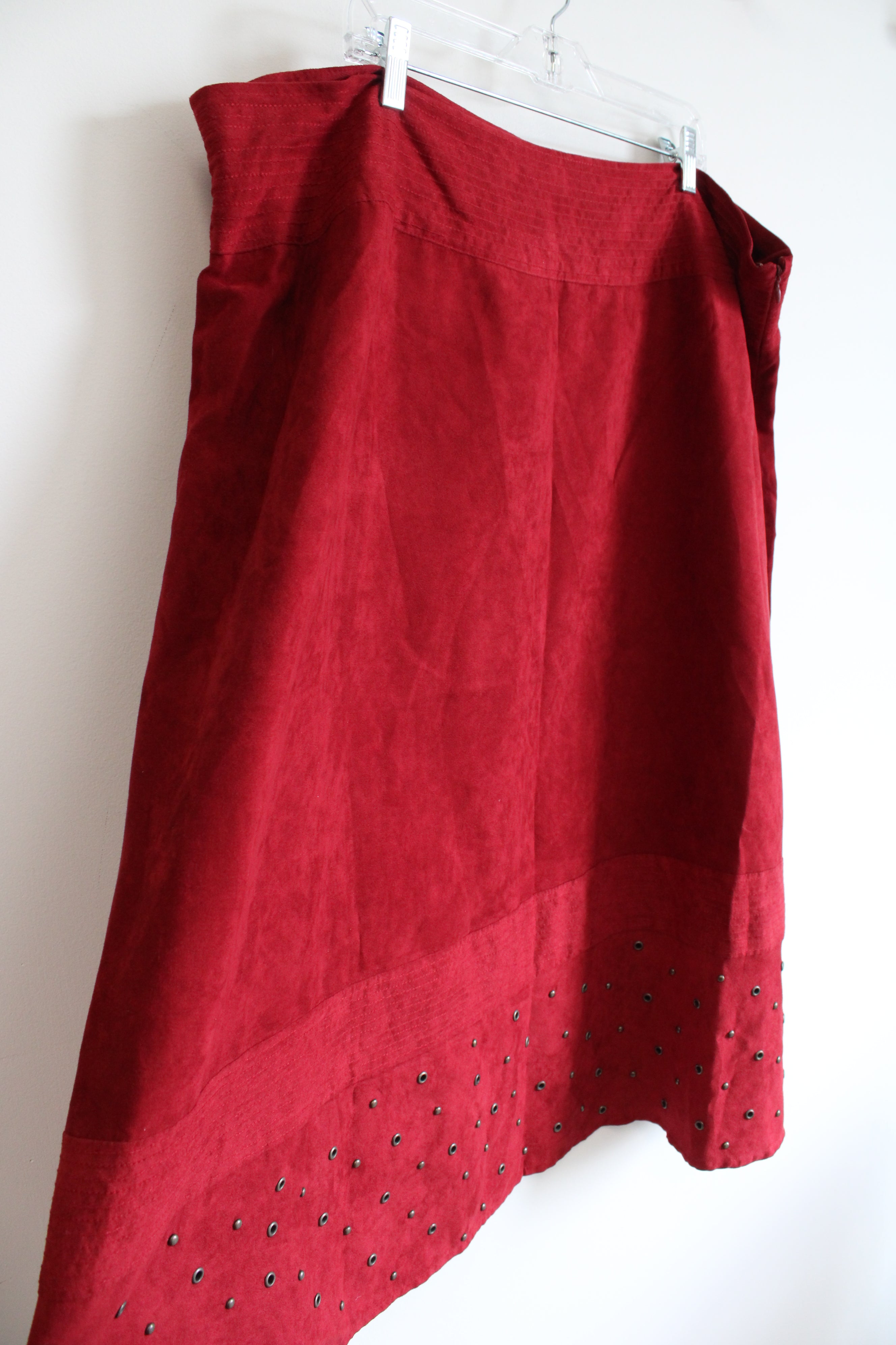 Notations Red Suede Studded Skirt | 3X