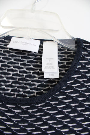 Liz Claiborne Navy Blue White Patterned Silk Knit Top | Petite