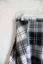 SO Black & White Plaid Flare Mini Skirt | 7