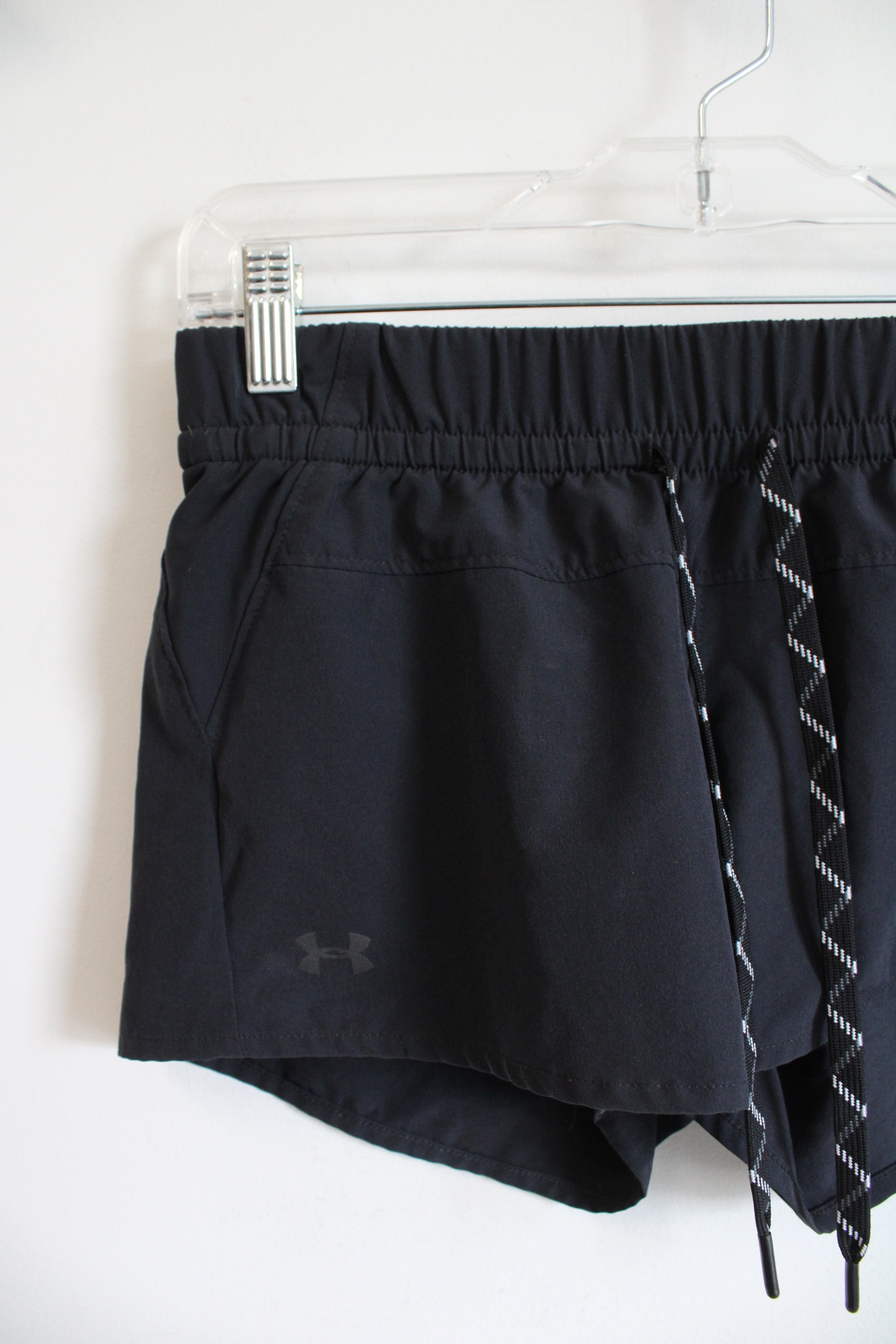 Under Armour Fitted Black Athletic Shorts | S