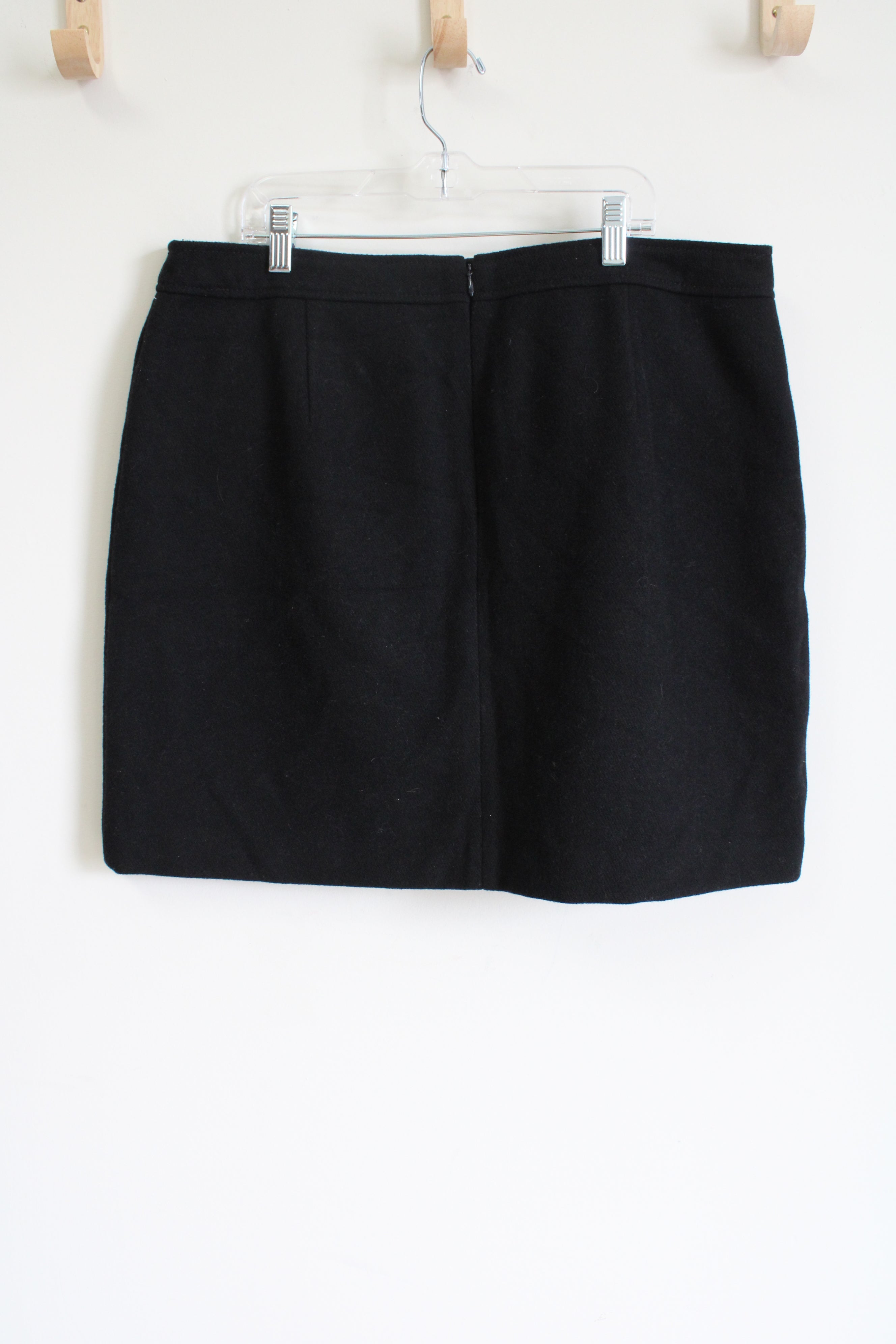 Black skirt outlet loft