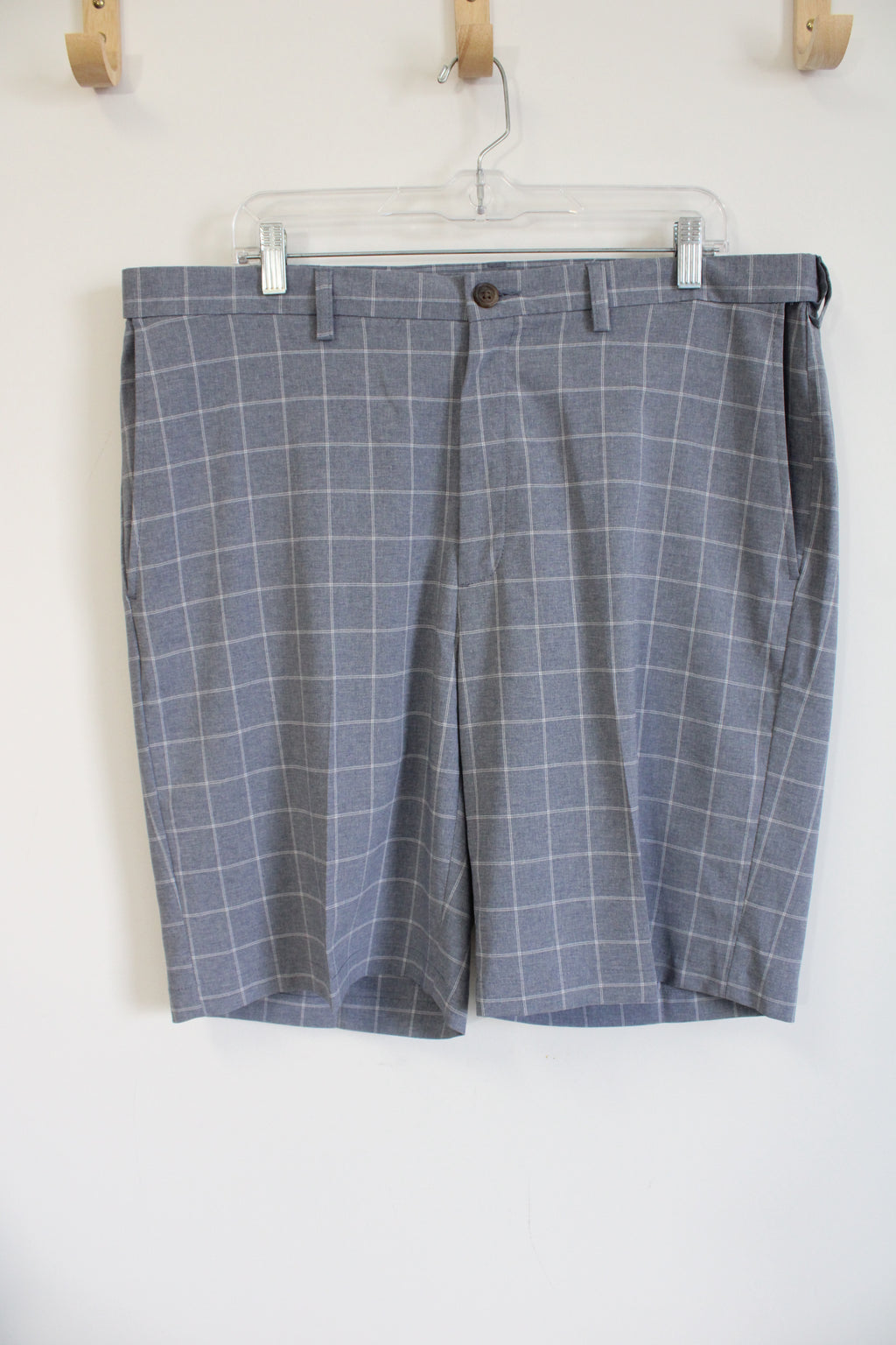 Haggar Cool18 Pro Gray Blue Plaid Shorts | 38