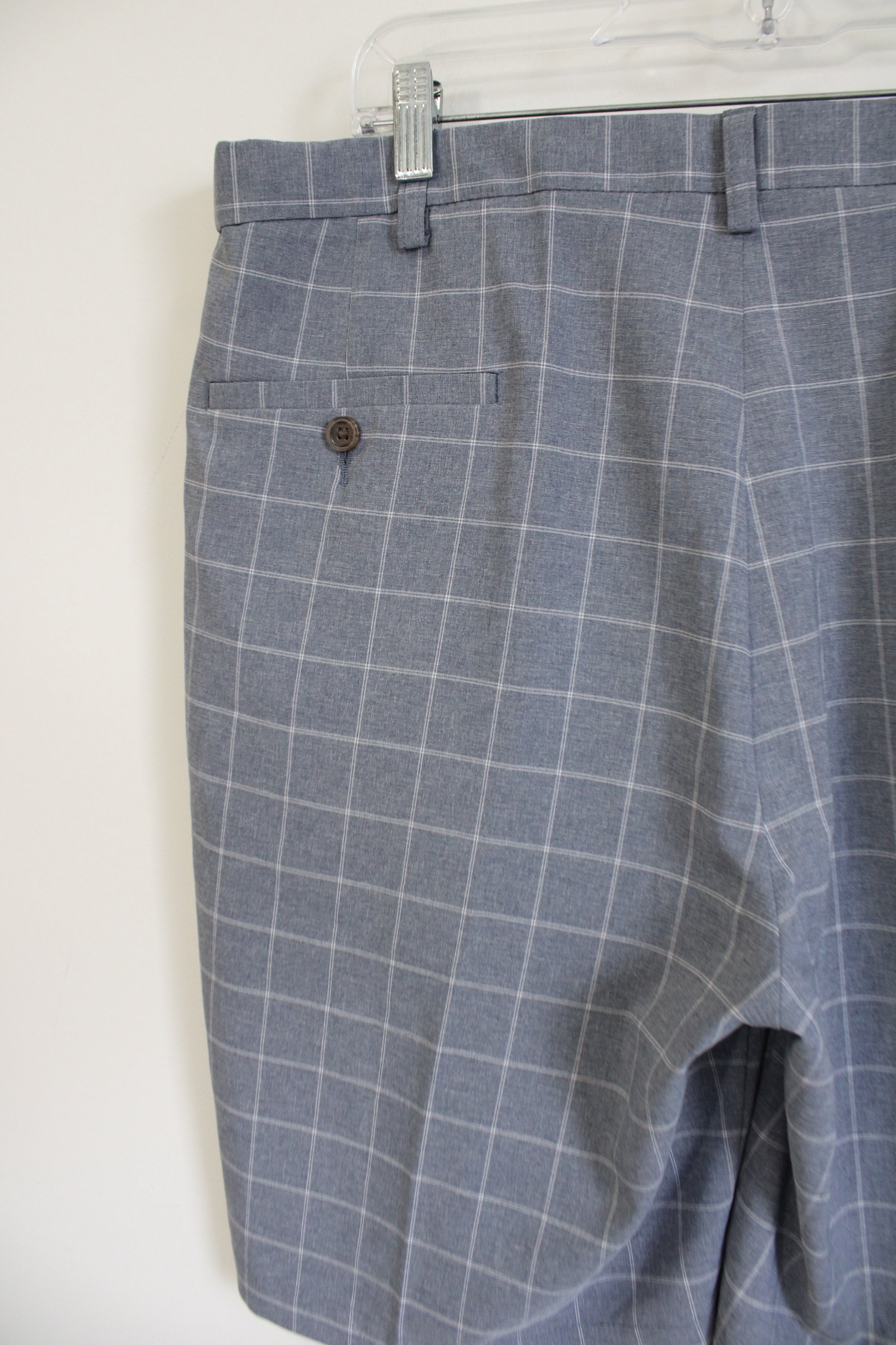 Haggar Cool18 Pro Gray Blue Plaid Shorts | 38