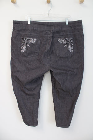 D&Co. Gray Denim Capri Pants | 22W Petite