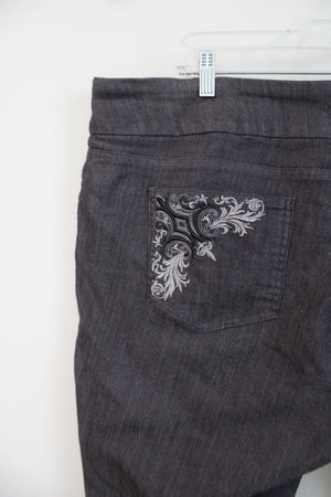 D&Co. Gray Denim Capri Pants | 22W Petite