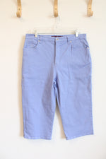 Gloria Vanderbilt Light Blue Amanda Capris | 14