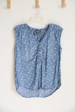 Natural Reflections Blue Chambray & White Floral Top | M