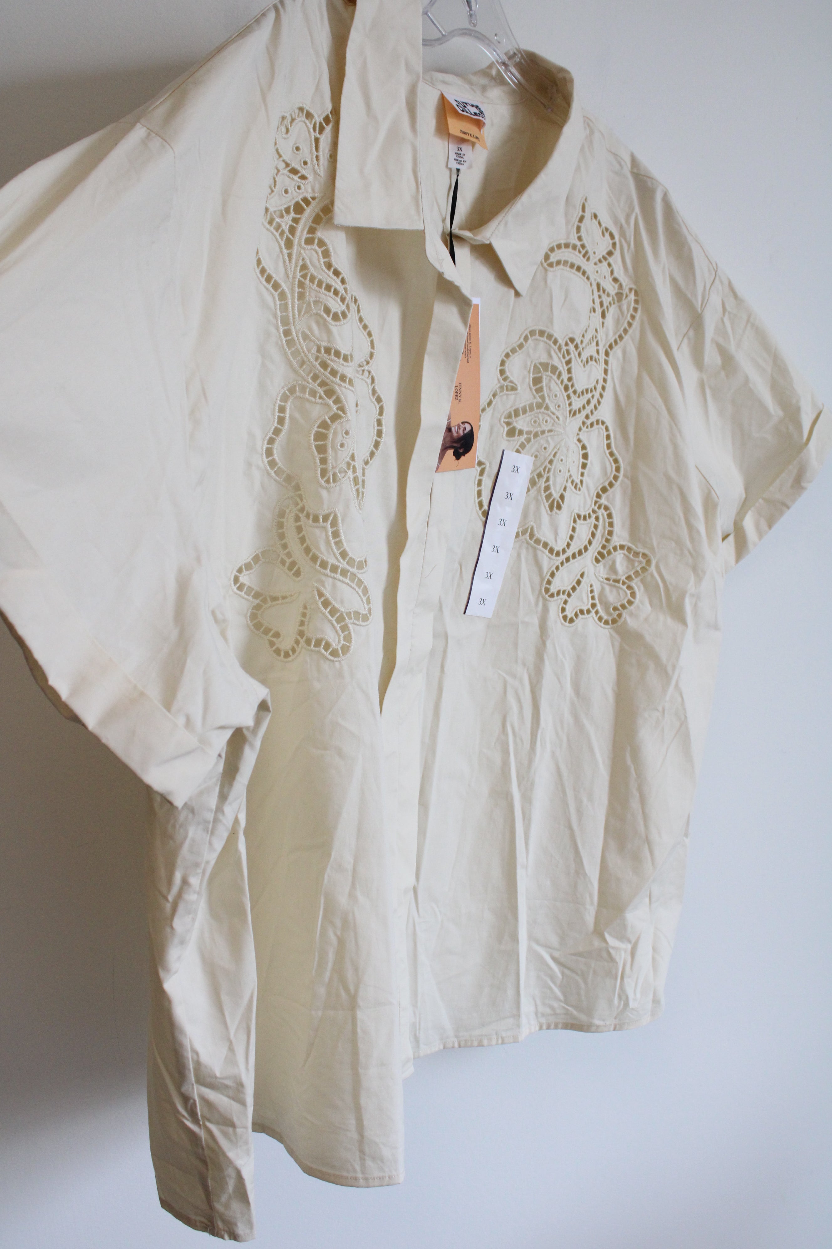 NEW Future Collection Jenny K. Lopez Cream Embroidered Top | 3X