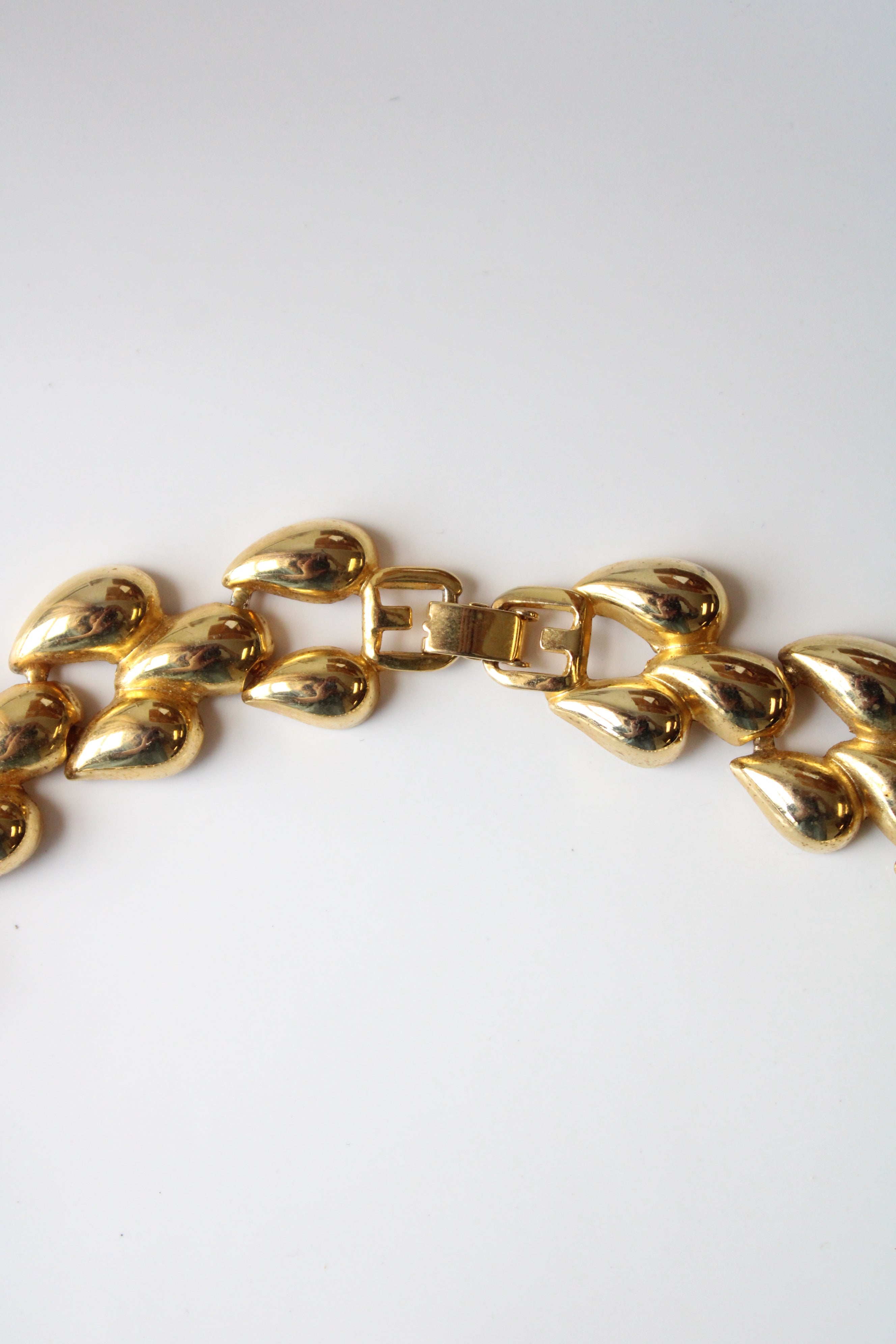 Golden Links Chain Necklace