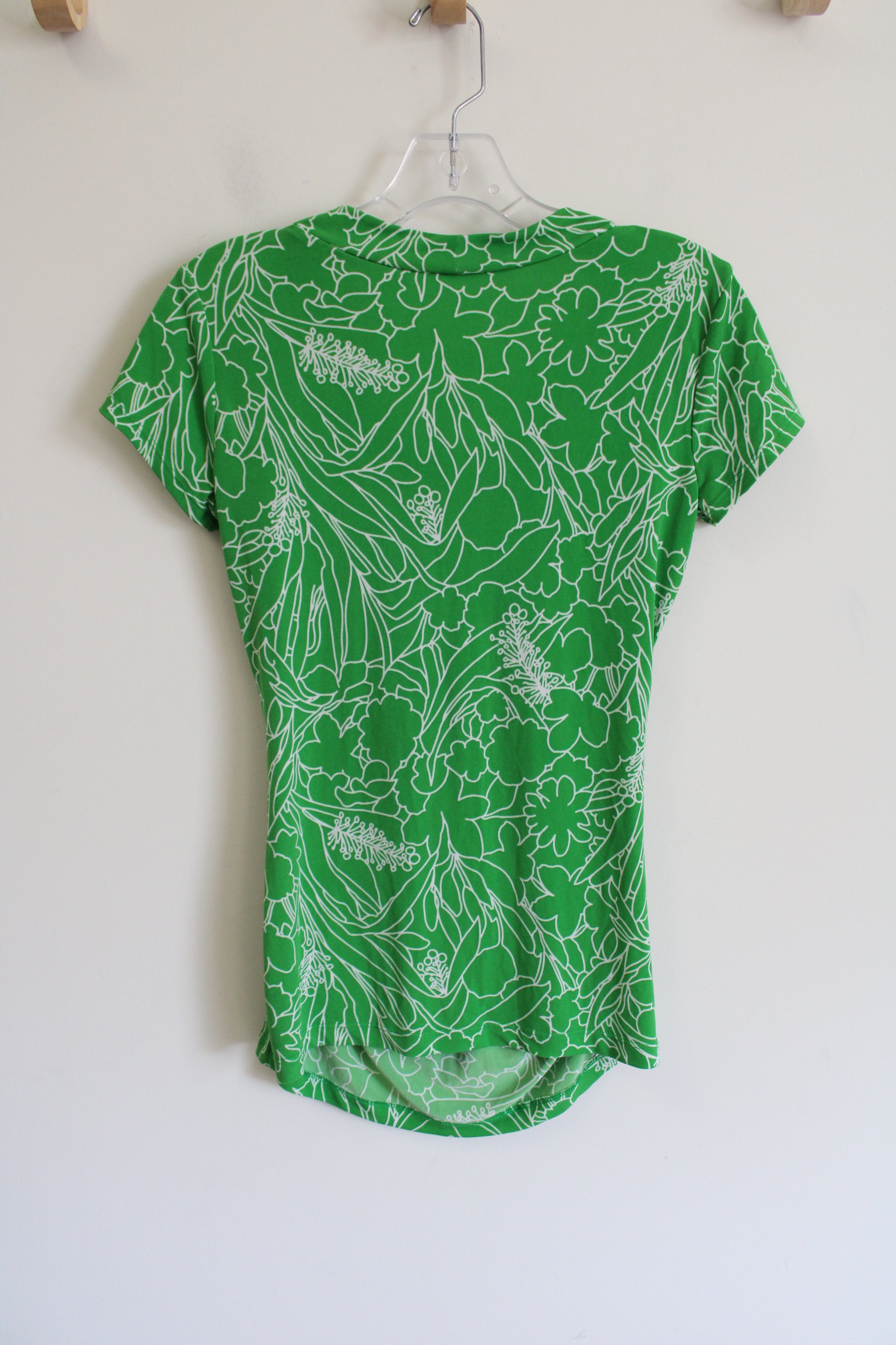 New York & Co. Stretch Green Floral Top | XS