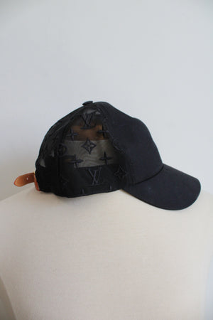 Louis Vuitton Black Mesh Signature Baseball Hat