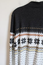 NEW Maurices Gray Yellow White Snowflake Long Sleeved Top | 1X