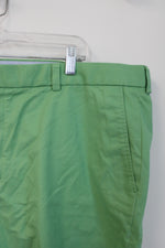 Brooks Brothers Green Shorts | 44