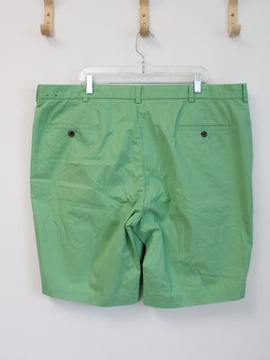 Brooks Brothers Green Shorts | 44