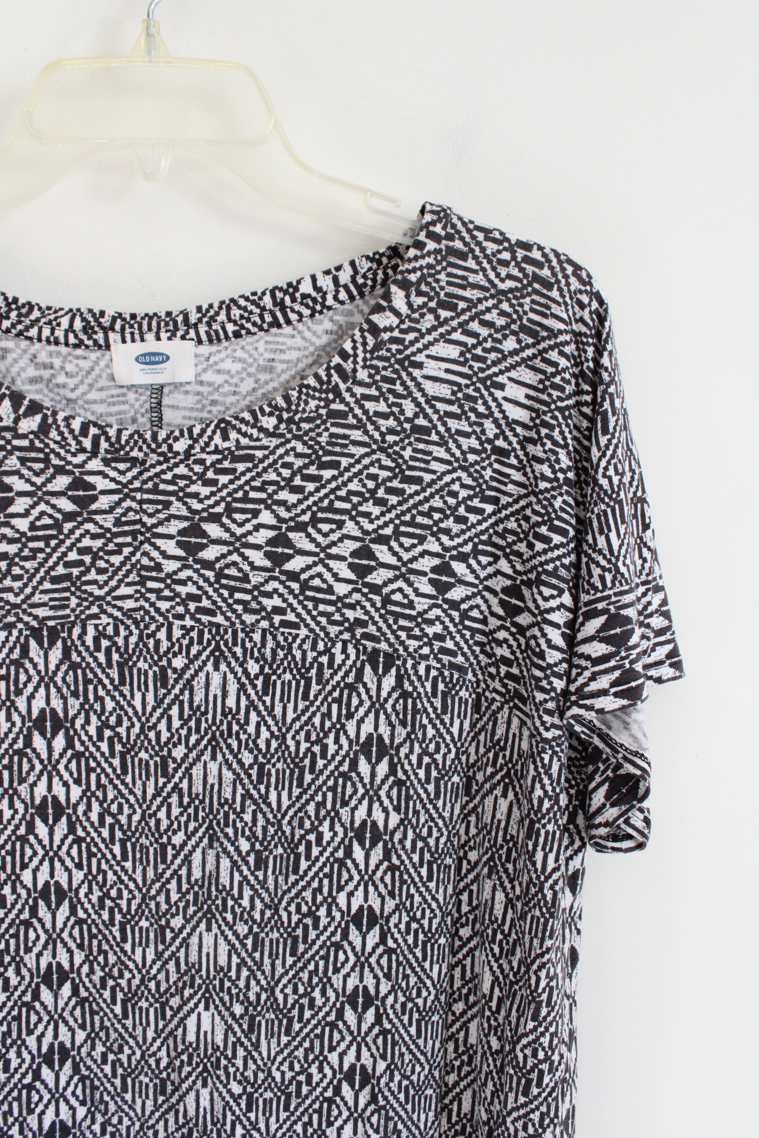 Old Navy Gray & White Patterned Boxy Top | XL