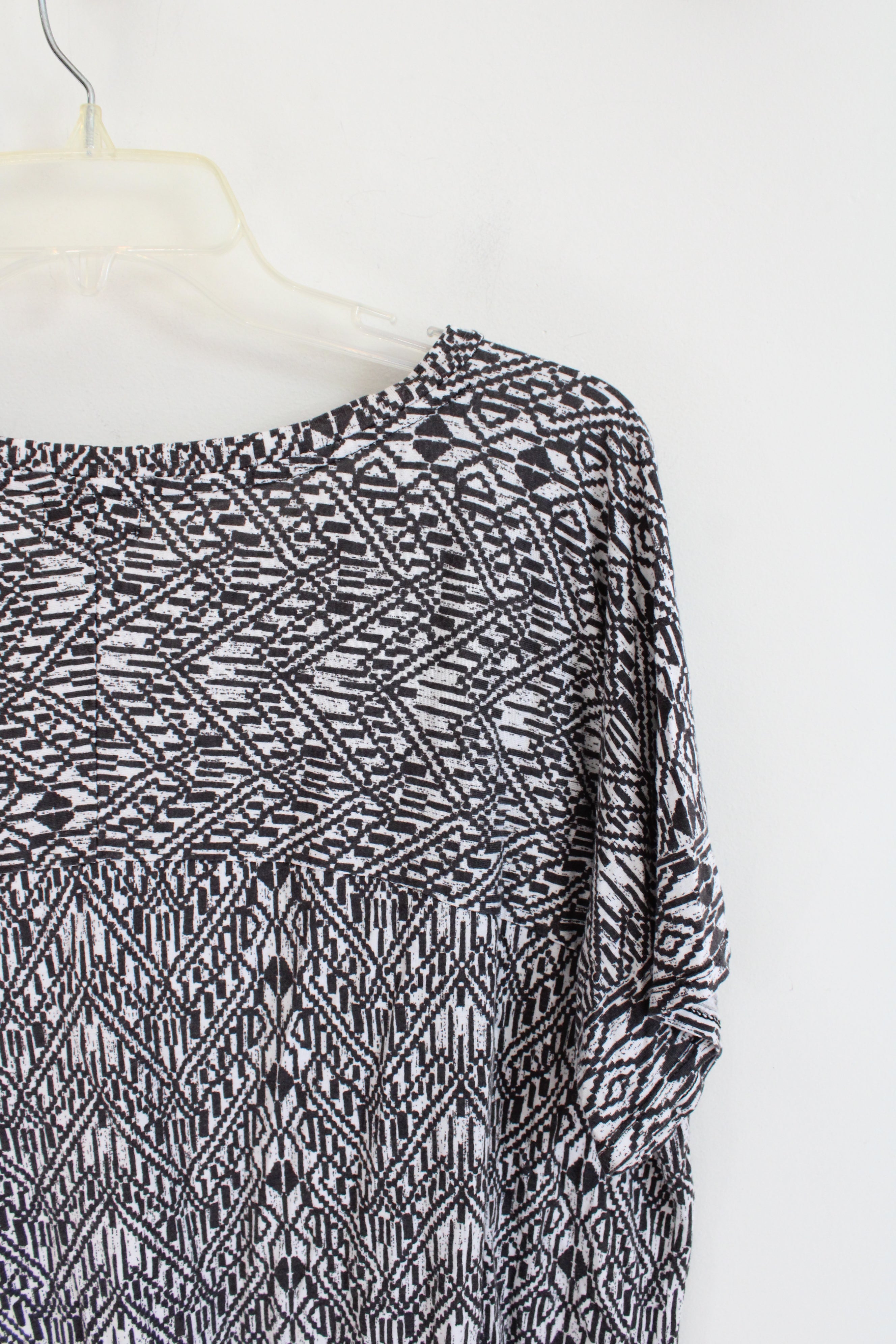 Old Navy Gray & White Patterned Boxy Top | XL