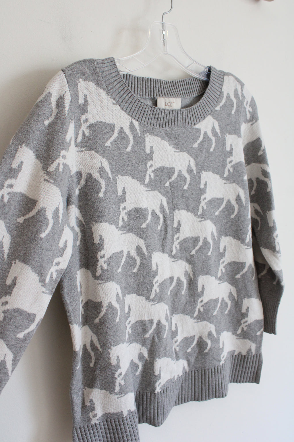 LOFT Gray & White Horse Sweater | M