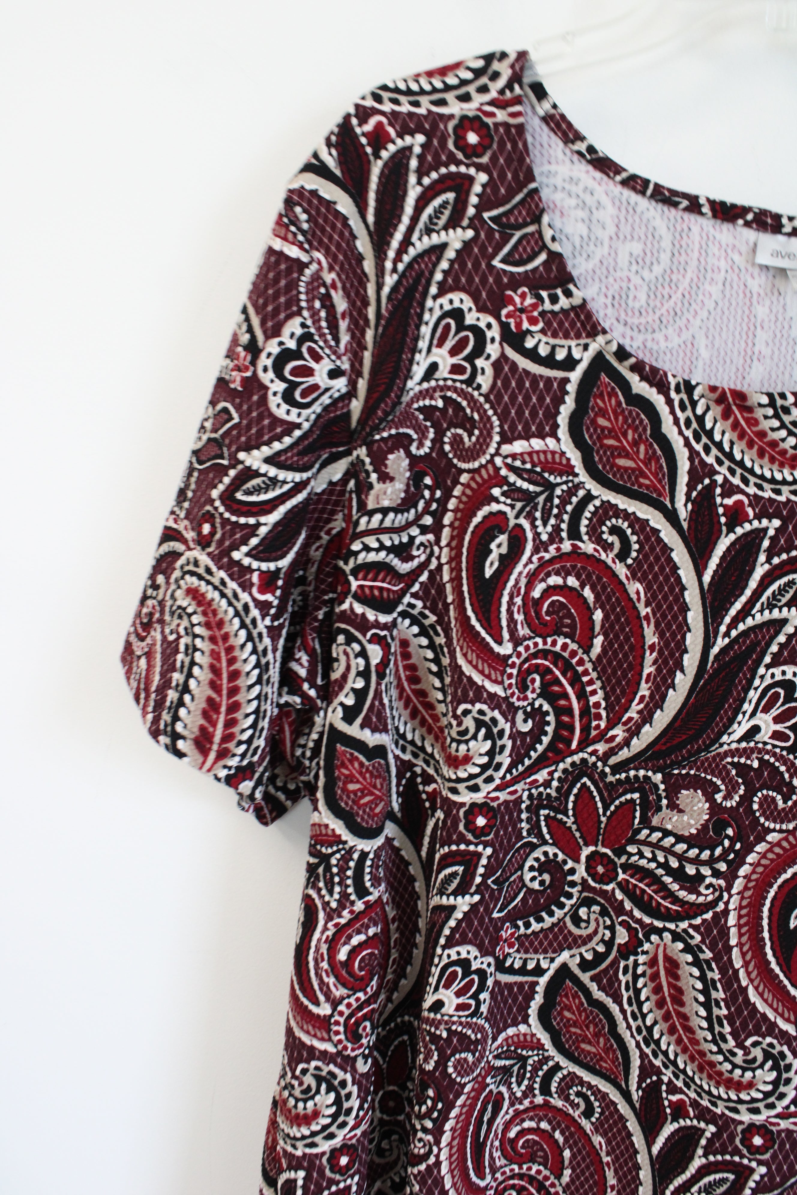 Avenue Black Tan & Maroon Patterned Textured Dress | 26/28