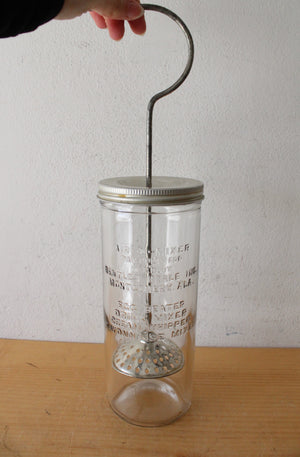 Air-O-Mixer Vintage Bentley-Beale Inc. Glass Beater Mixer Whipper