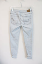 American Eagle Light Wash Distressed Jeans | 2 Short