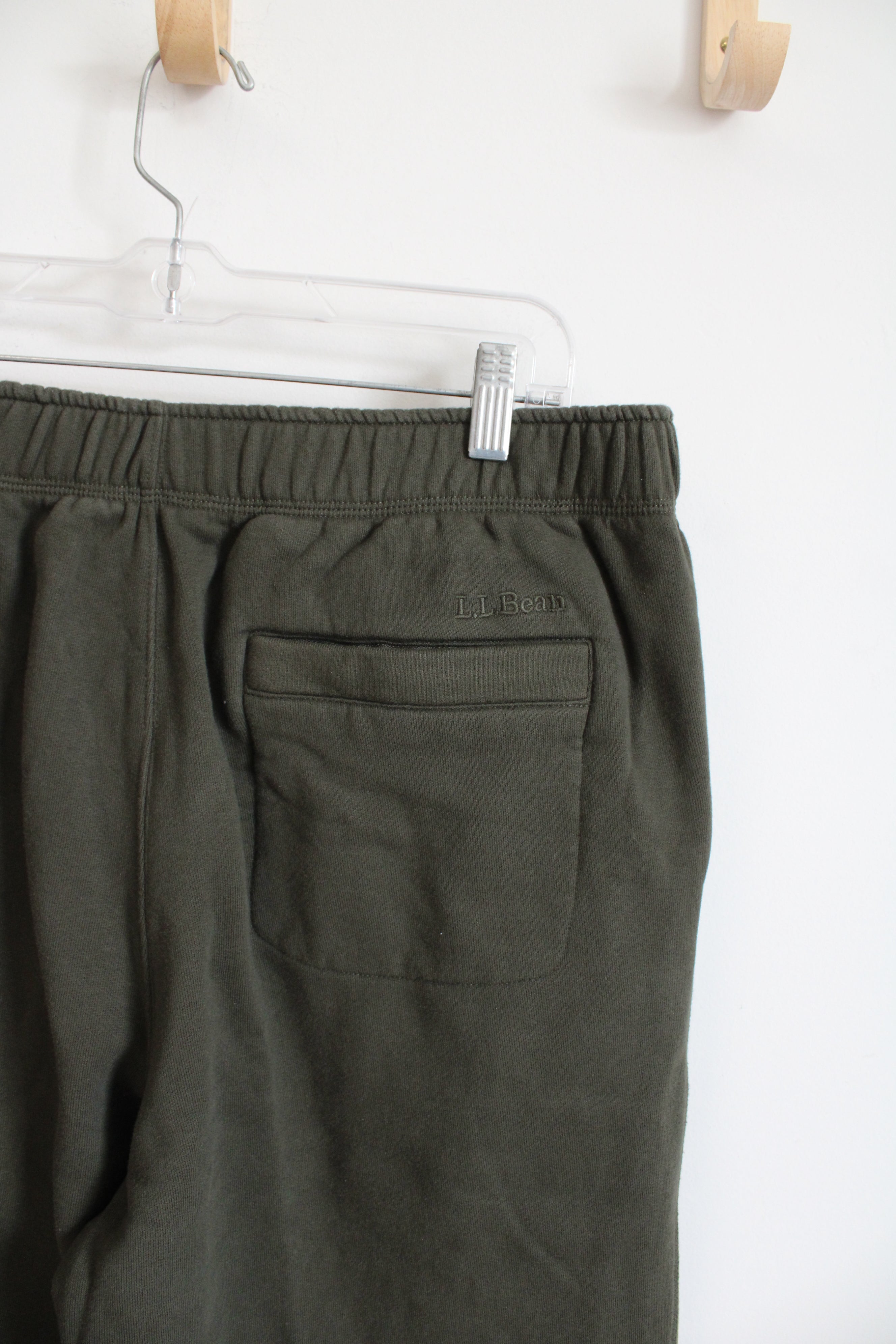 L.L. Bean Regular Fit Olive Green Sweatpants | L