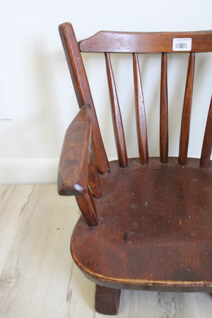 Hunt Country Furniture Wingdale NY Antique Wooden Children's Chair