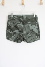 Old Navy Everyday Short Mid rise Camo Shorts | 2