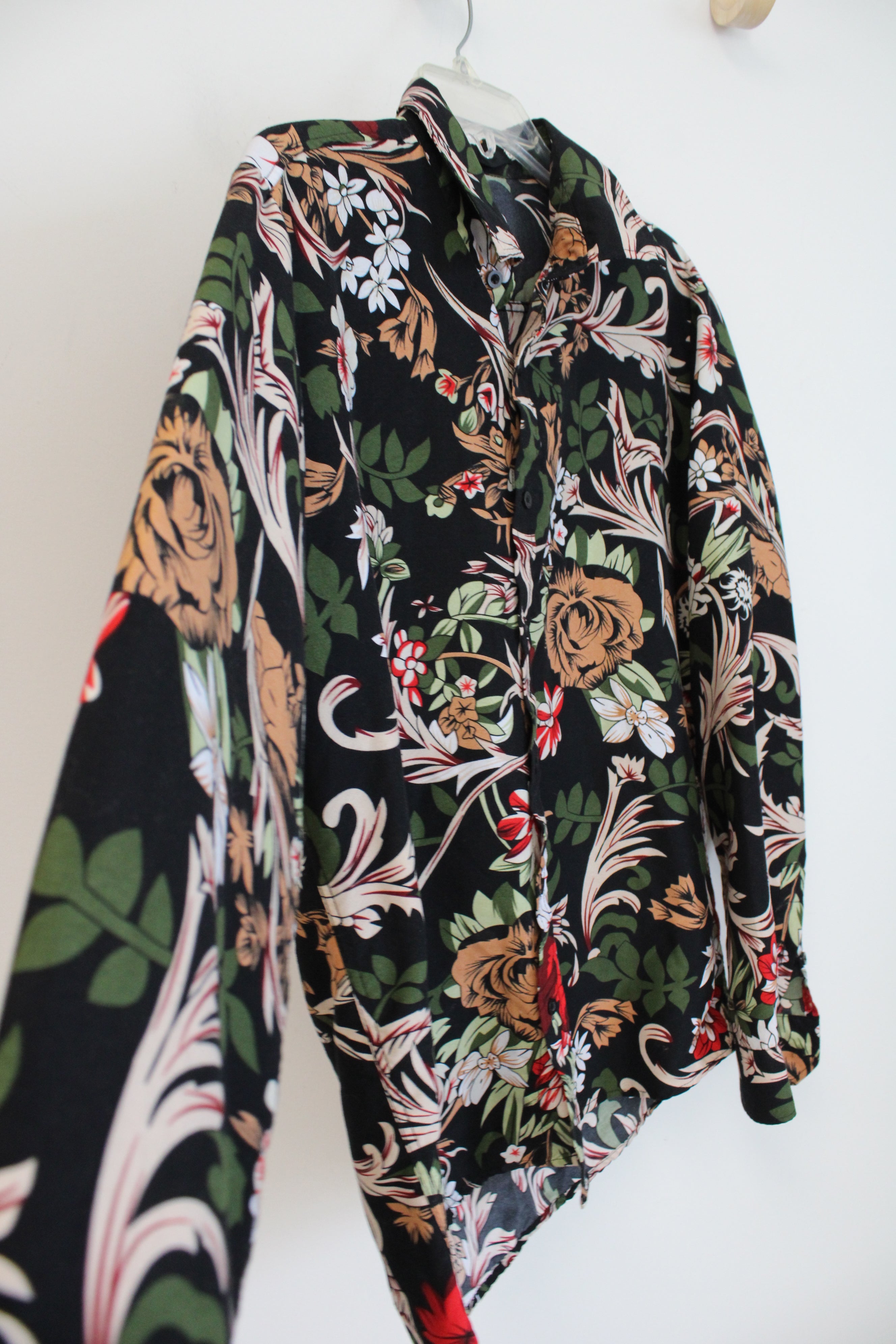 Black Floral Long Sleeved Button Down Shirt | L