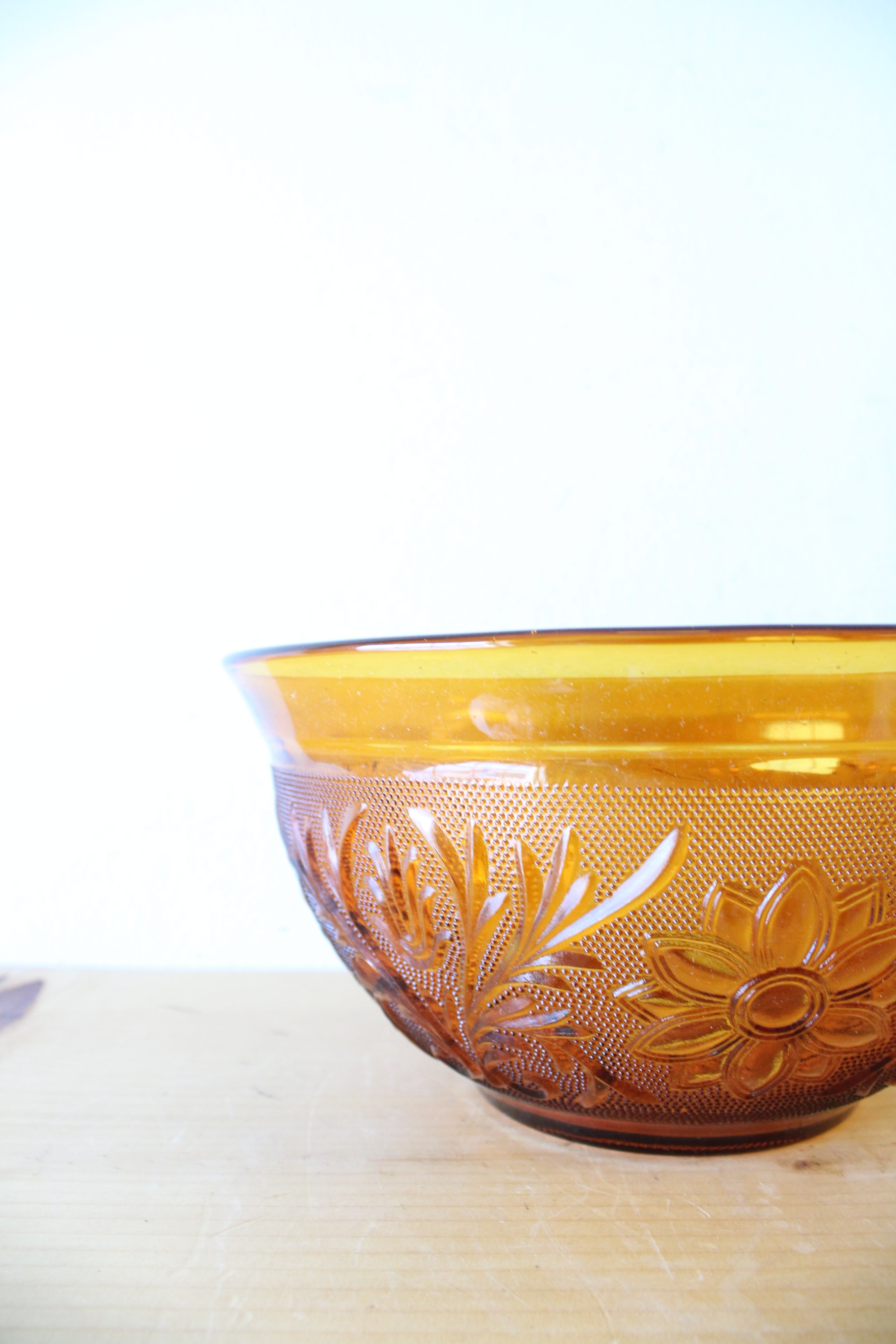 Anchor Hocking Floral Etched Amber Glass Bowl