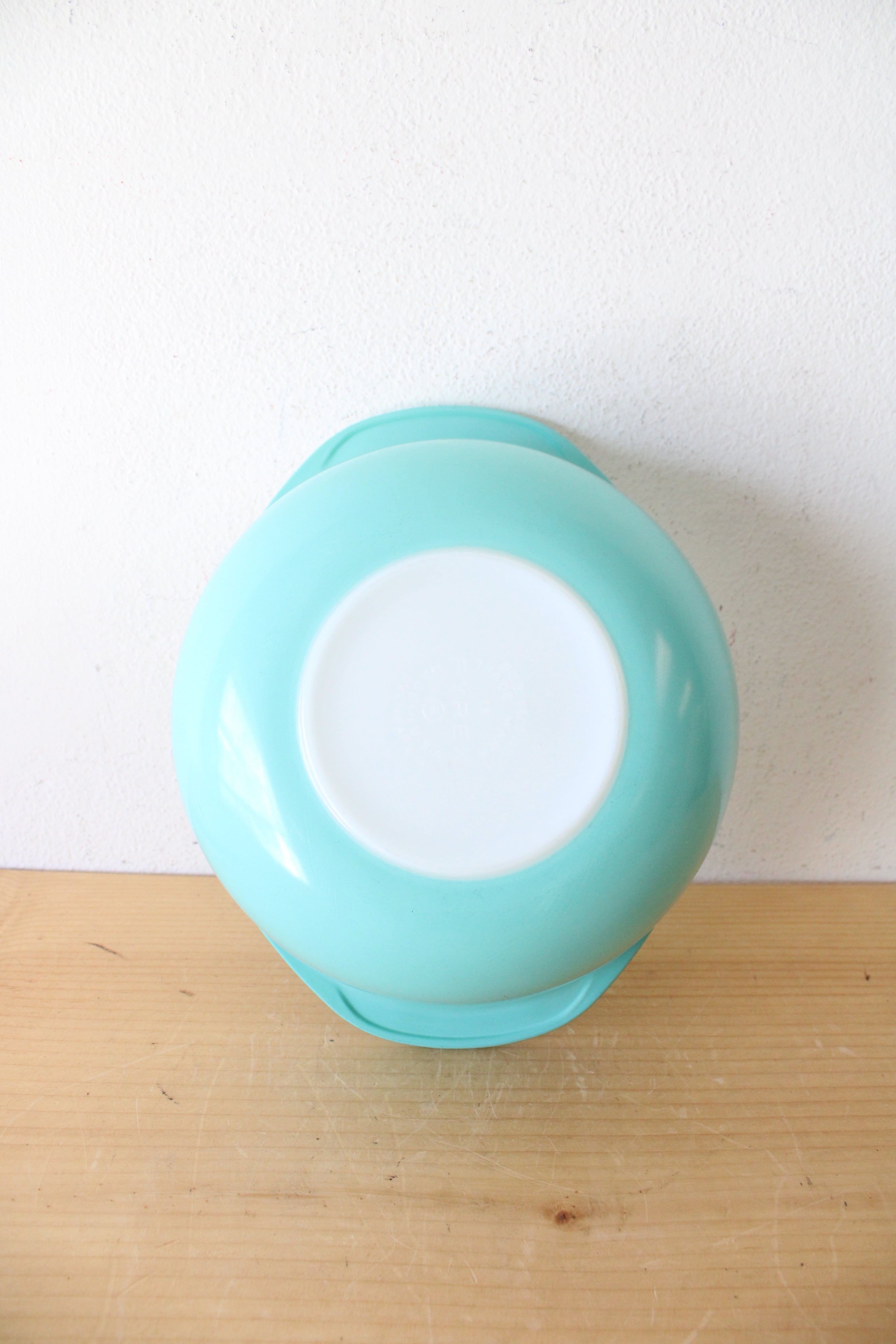 Pyrex #023 1.5 Quart Turquoise Blue Bowl