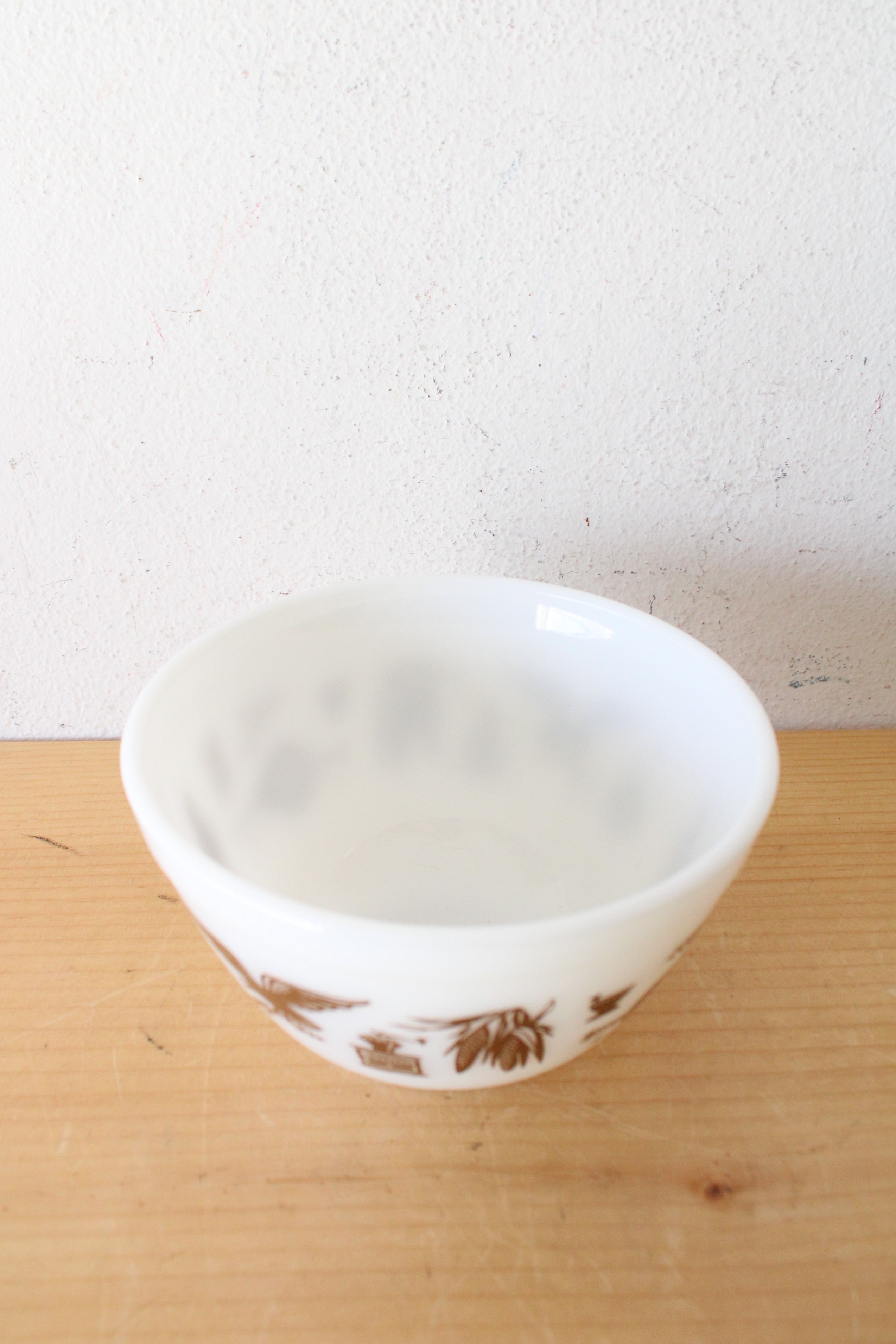 Pyrex #401 1.5 Pint Brown Early American Small Bowl