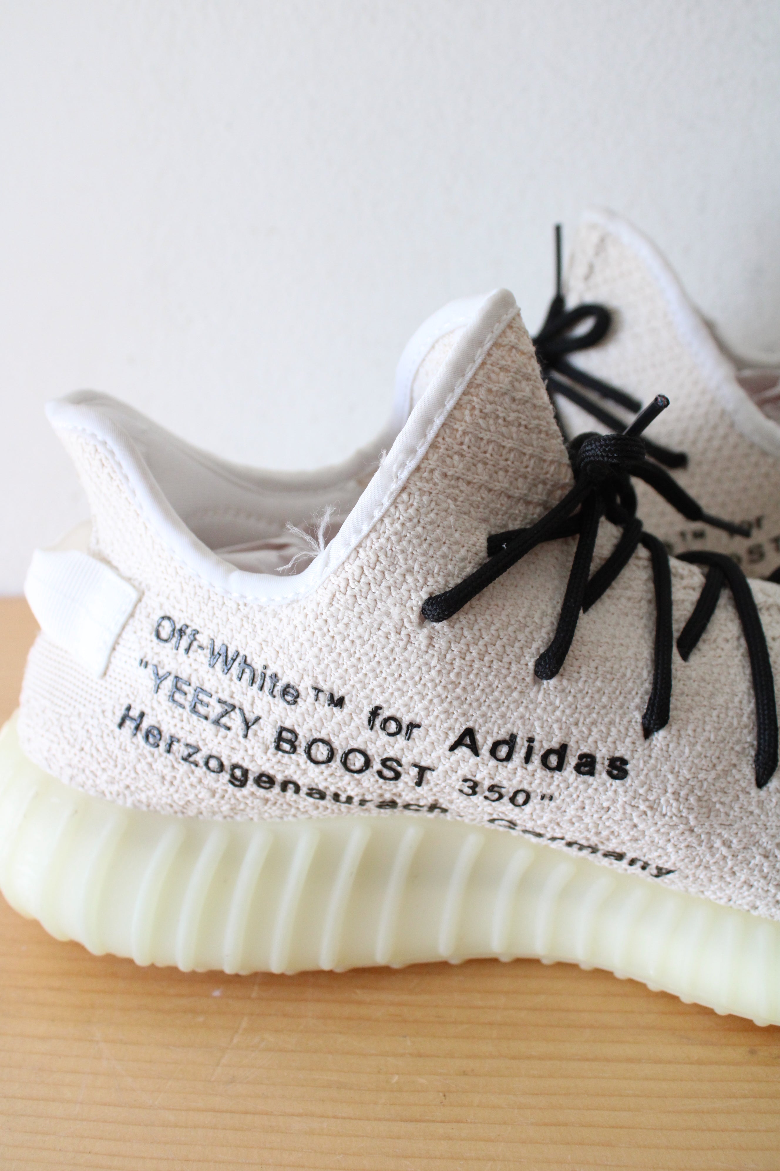 Adidas yeezy off white shoes best sale