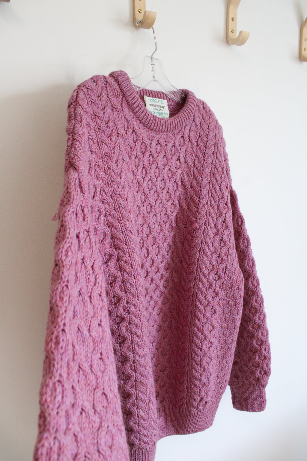 Claouknit Authentic Irish Hand Finished Pink Chunky Wool Sweater | L