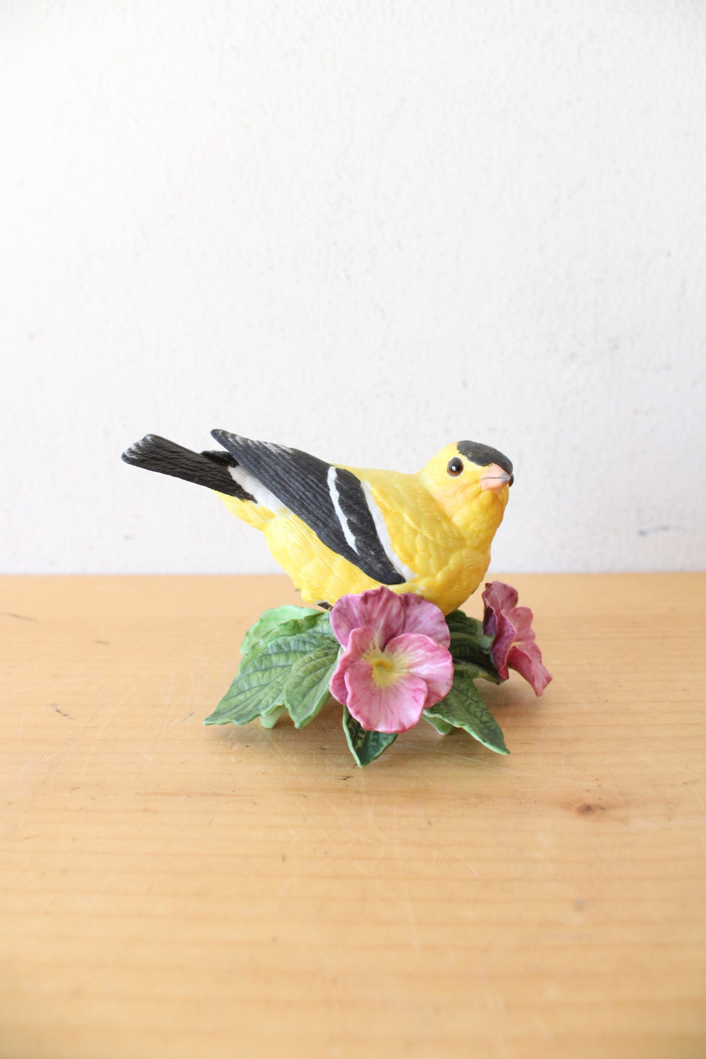 Lenox Fine Porcelain American Goldfinch Figurine