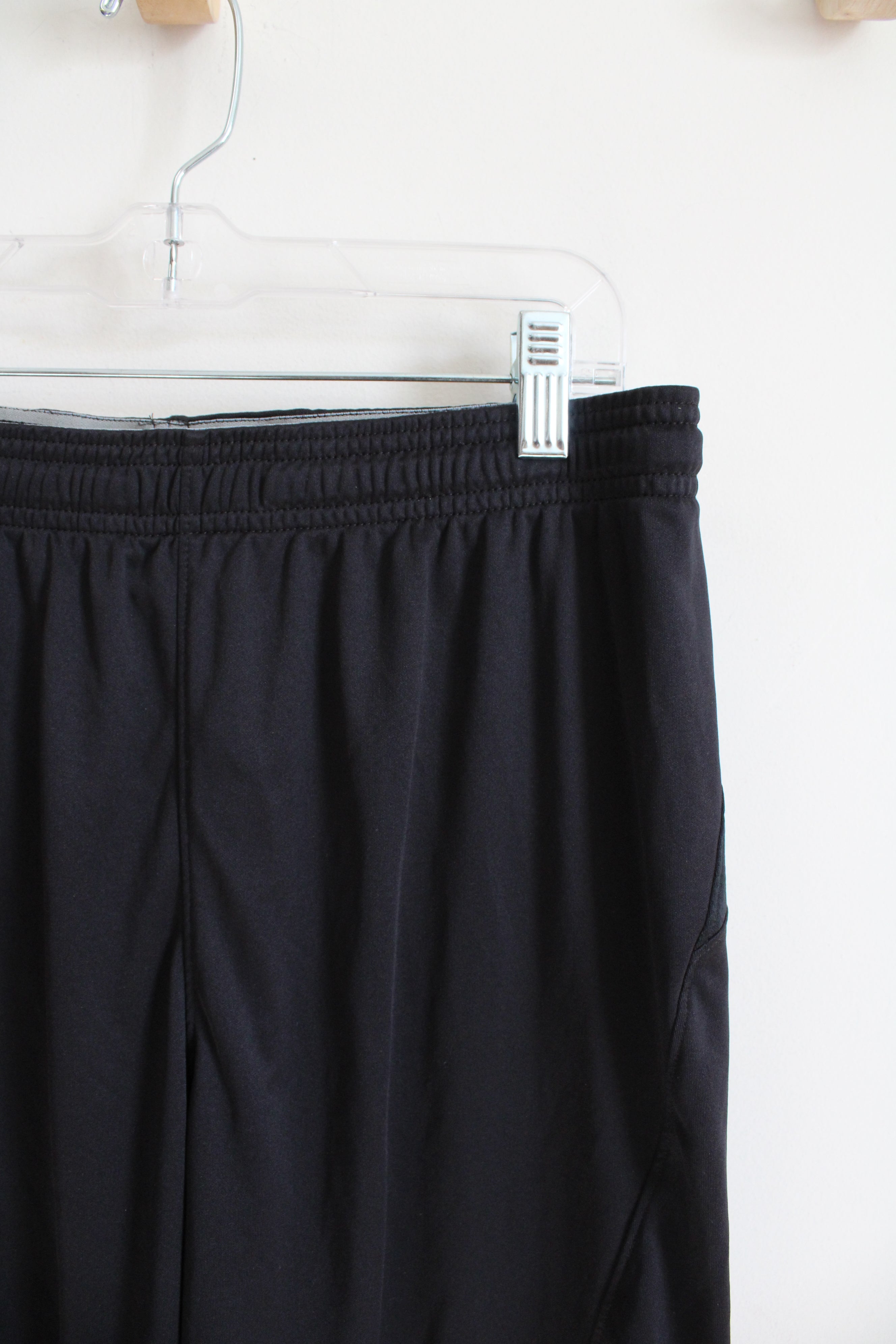 Under Armour Black Athletic Shorts | Youth L (14/16)