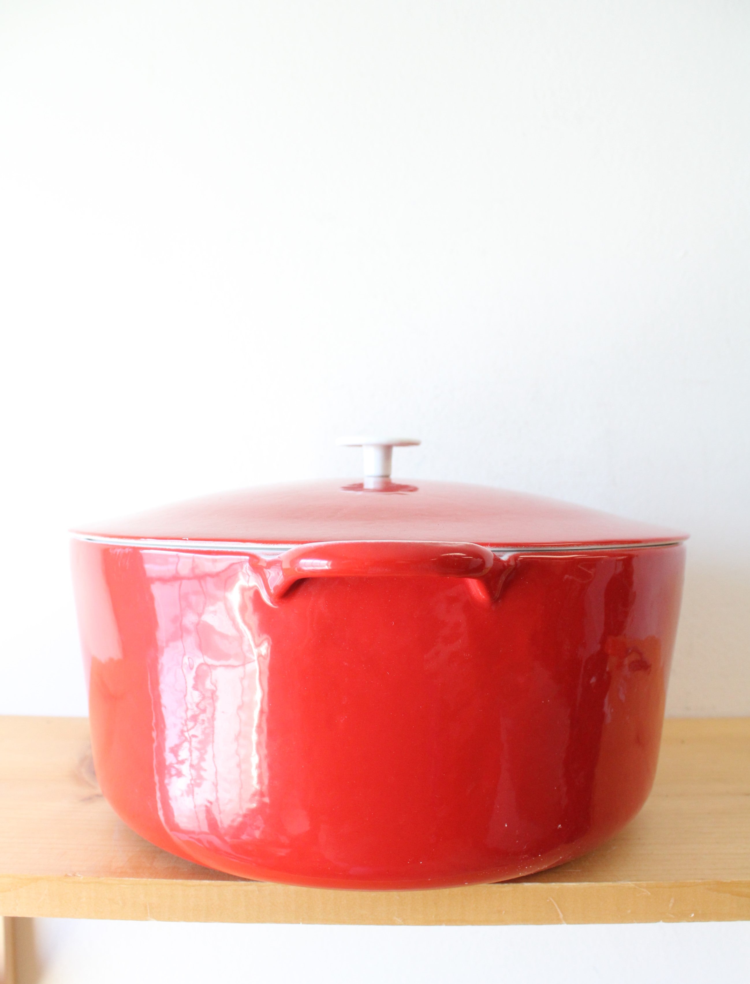 Prizer Ware Vintage Red Cast Iron Enamel Dutch Oven