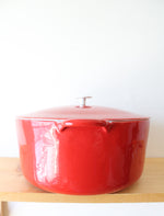 Prizer Ware Vintage Red Cast Iron Enamel Dutch Oven