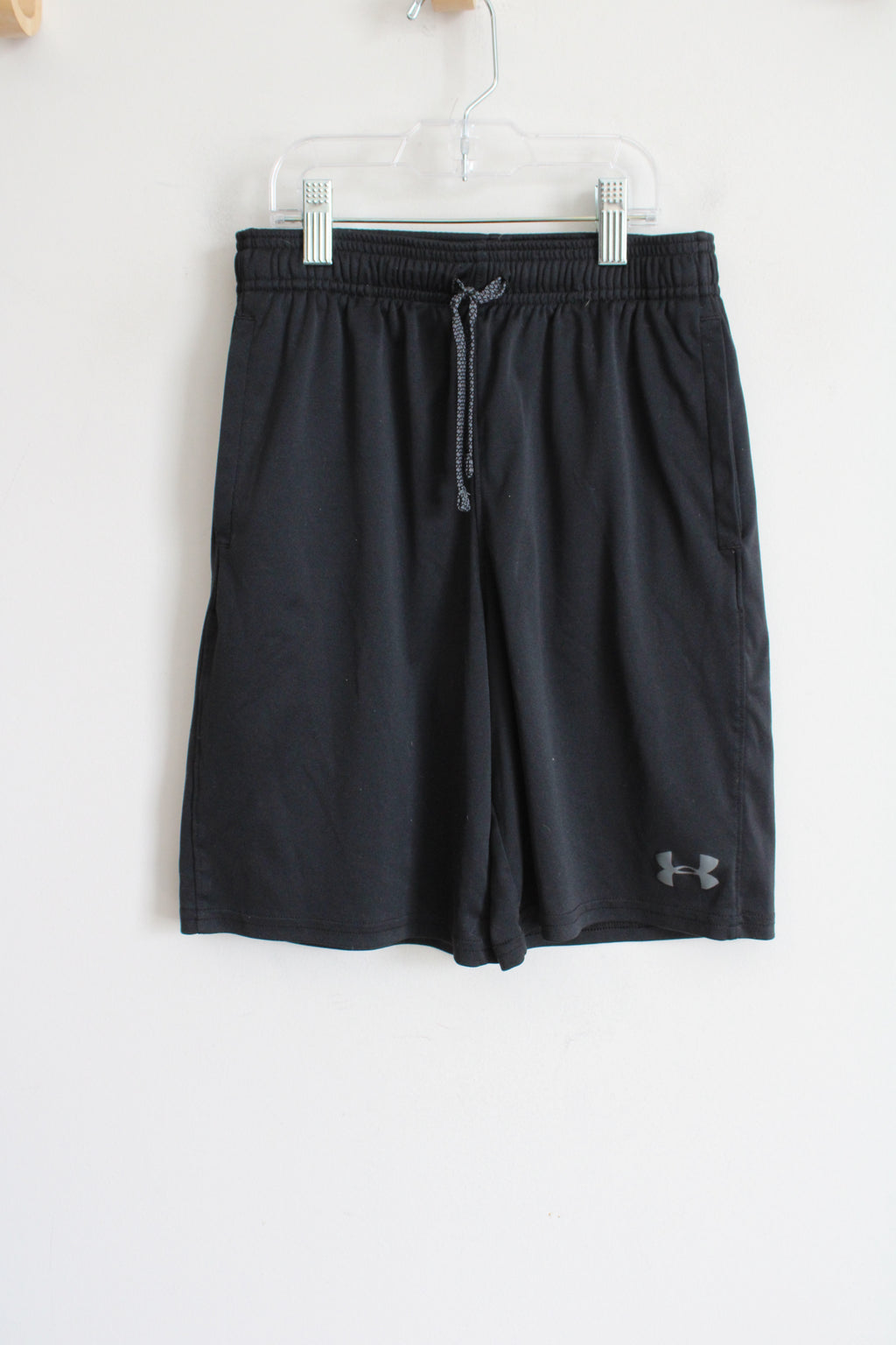 Under Armour Black Athletic Shorts | Youth M (10/12)