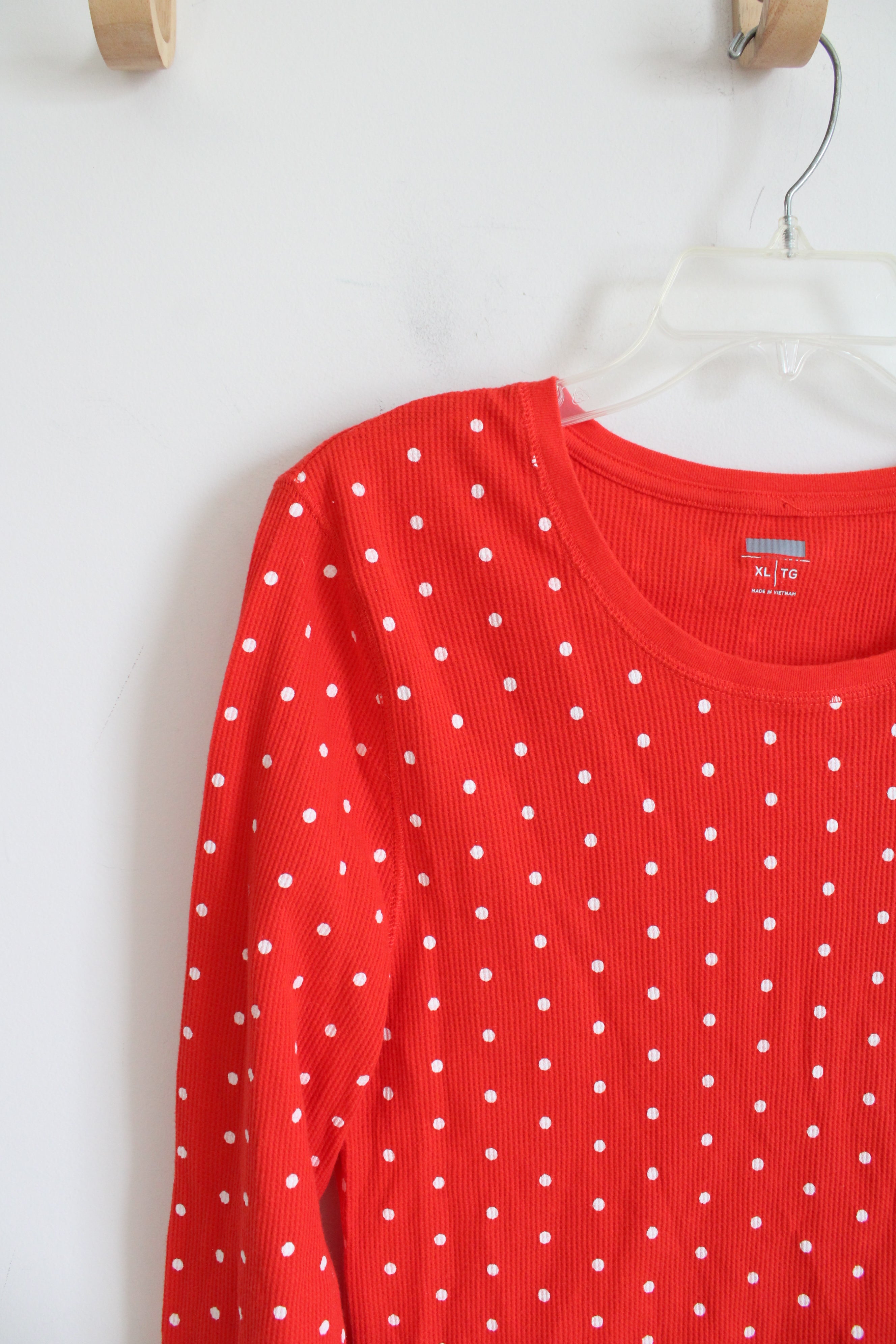 Red & White Polka Dot Waffle Knit Long Sleeved Shirt | XL