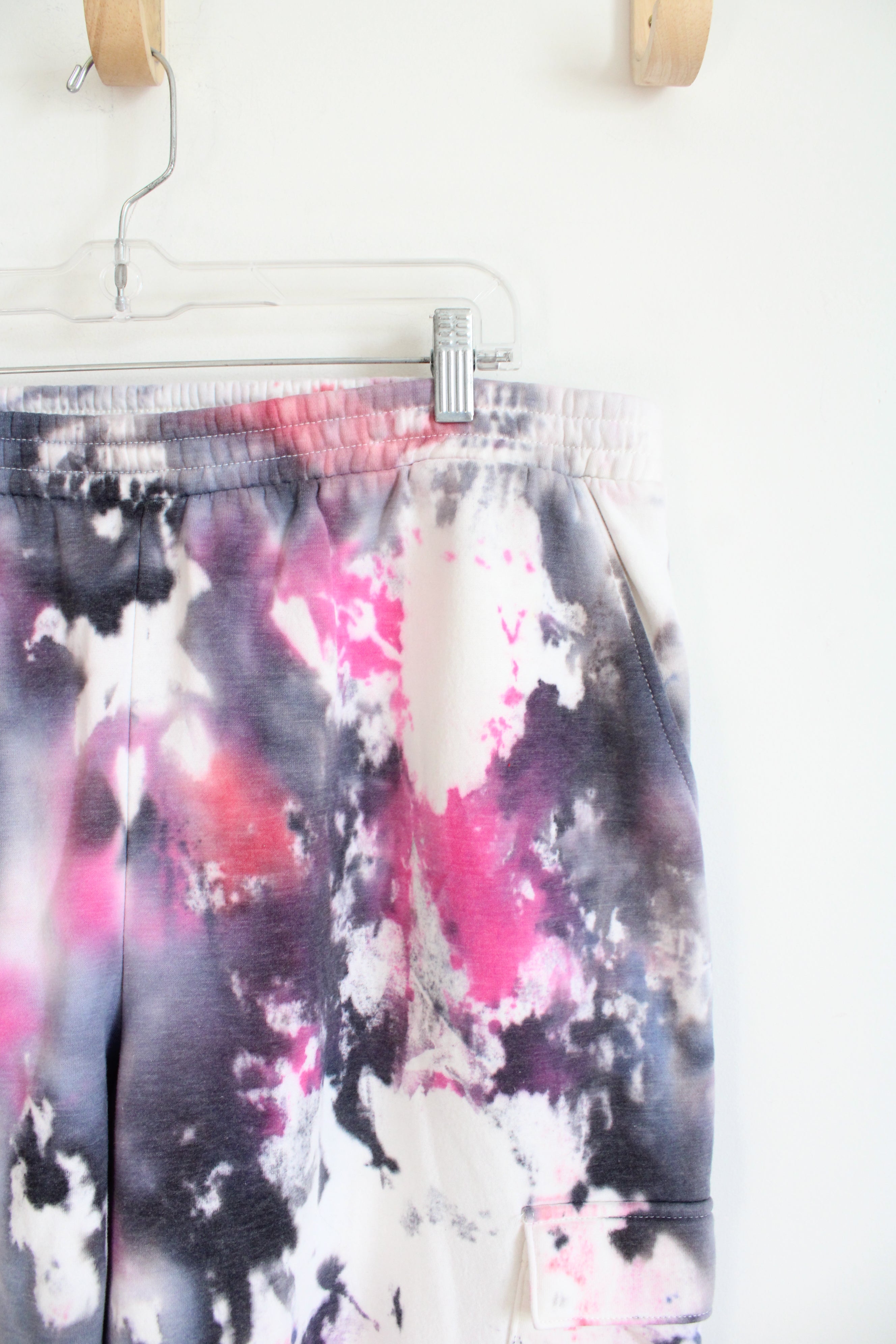 No Boundaries Gray Pink & White Tie-Dyed Sweatpants | XXL