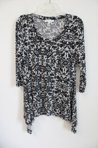 Chaus New York Black & White Patterned Flowy Top | M