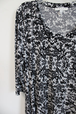 Chaus New York Black & White Patterned Flowy Top | M