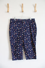 St. John's Bay Navy Floral Capri Pants | 10