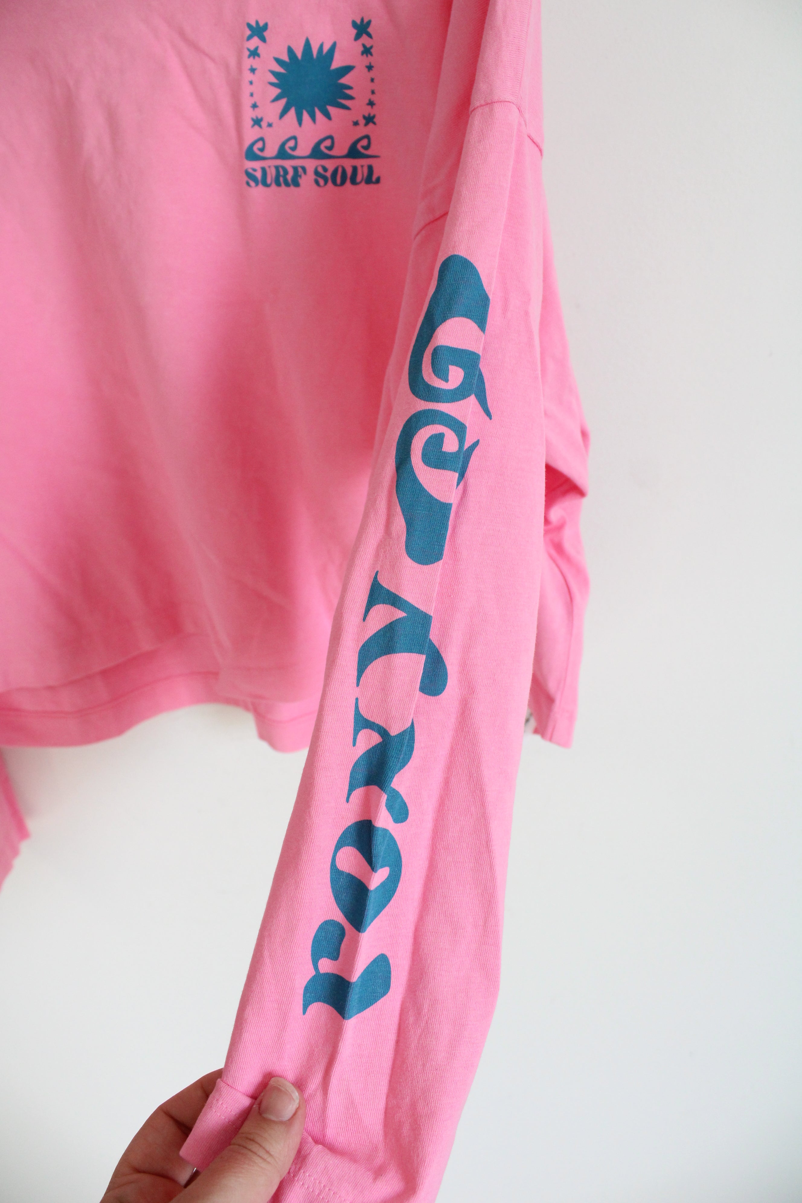 NEW Roxy Surf Soul Pink Cropped Long Sleeved Shirt | Youth L (12)