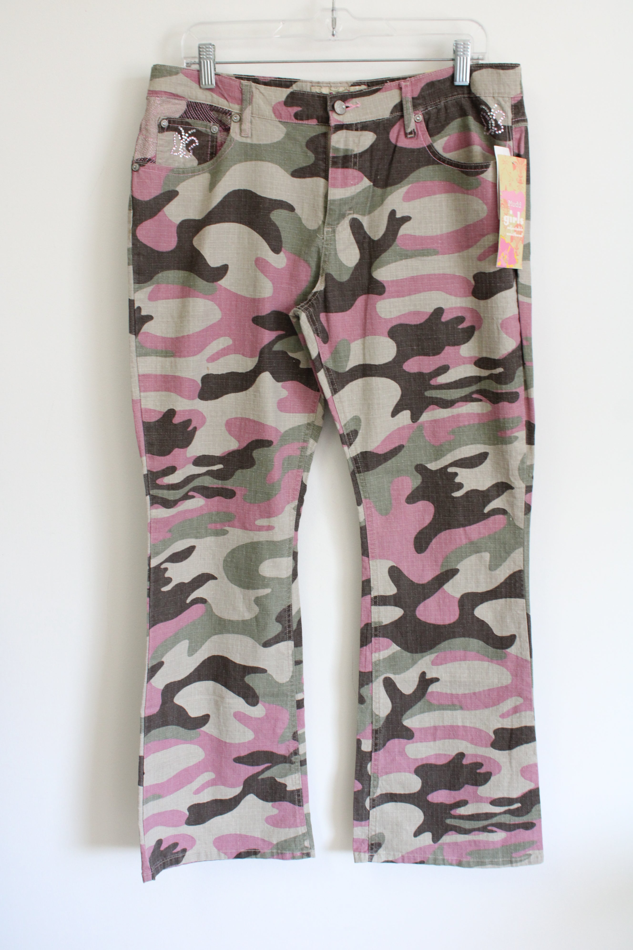 Outlet VS PINK CAMO DRESS AND CAMPUS PANTS